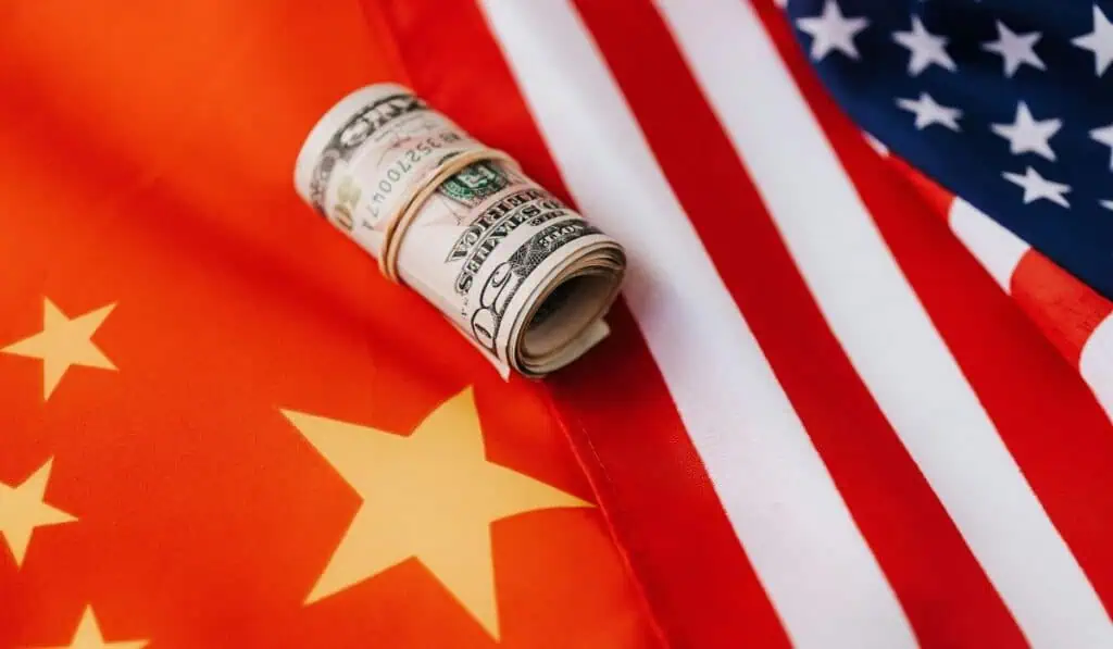 Premercado | Bolsas asiáticas repuntan y Europa consolida avances mientras Wall Street espera ventas minoristas Guerra comercial entre Estados Unidos y China