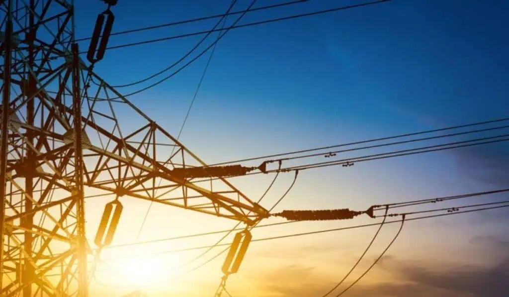 Sector energía y gas apoya decisión de Gobierno Petro de asumir deuda por opción tarifaria Enel Colombia alerta retrasos de grandes proyectos de energía y movilidad en Bogotá y la Sabana: ¿por qué?