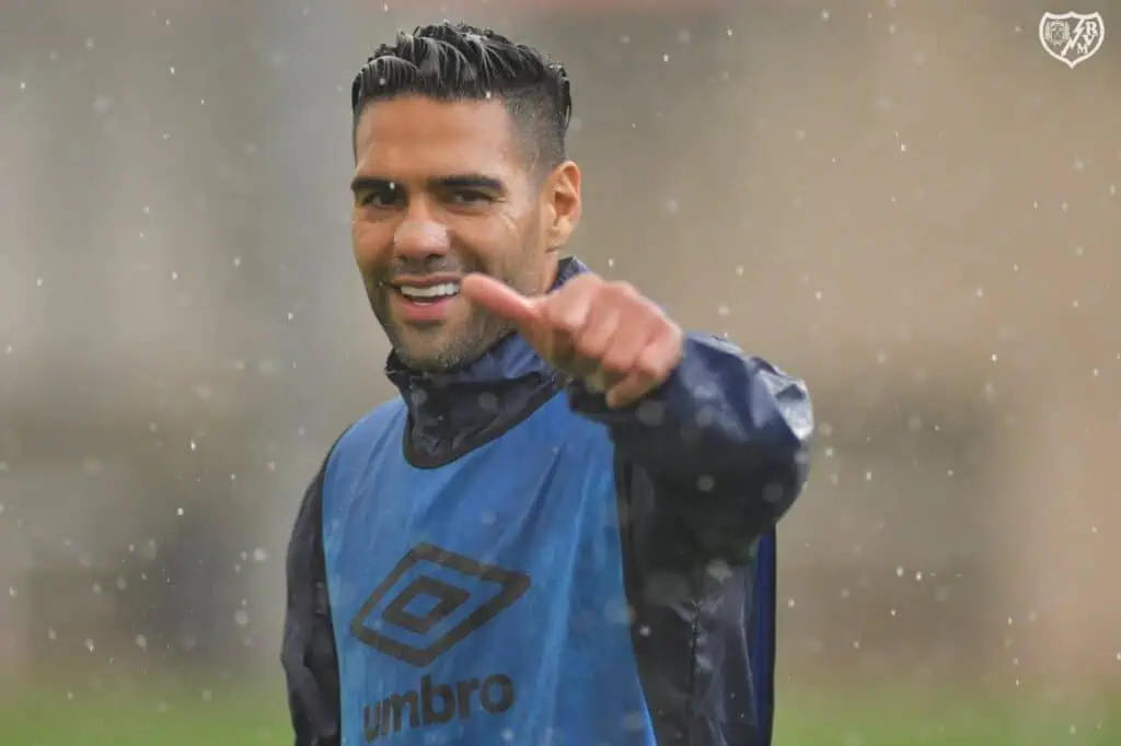 Estos son los jugadores colombianos por los que han pagado millonarias cifras desde Europa Radamel Falcao, jugador del Rayo Vallecano