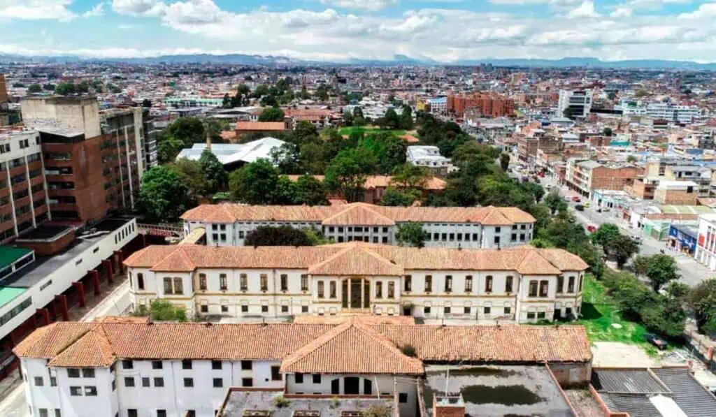 La novedosa tecnología con la que se está restaurando edificio del hospital San Juan de Dios EPS en COlombia