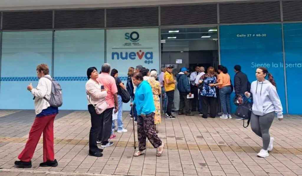 Petro defiende ajuste de la UPC en Colombia para 2025: “¿Quieren seguir hinchando los bolsillos de los dueños de las EPS?” UPC en Colombia