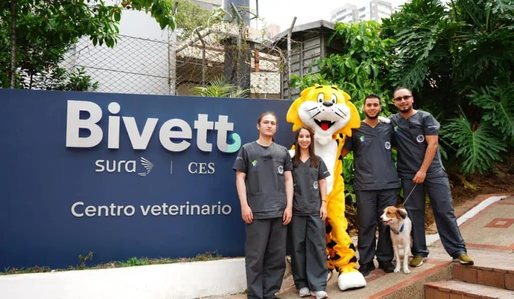 Sura y la Universidad CES crean nueva línea de negocio: Bivett Sura y la Universidad CES crean nueva línea de negocio_ Bivett