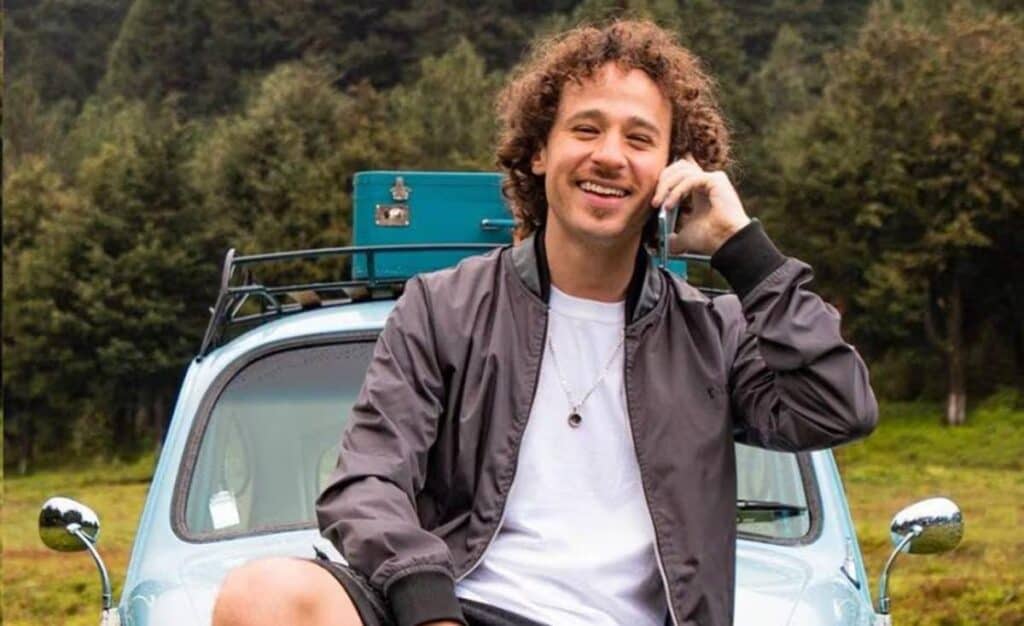 Operador móvil PilloFon, del youtuber Luisito Comunica, llega a Colombia