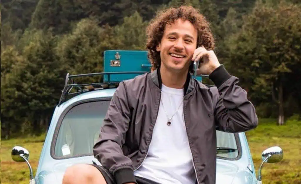 PilloFon, operador móvil del youtuber Luisito Comunica, llega a Colombia Operador móvil PilloFon, del youtuber Luisito Comunica, llega a Colombia