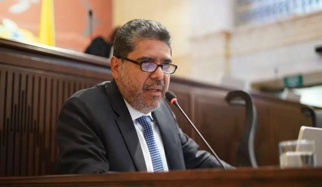 Congreso elige de nuevo a Carlos Hernán Rodríguez como contralor de Colombia Carlos Rodríguez contralor Colombia