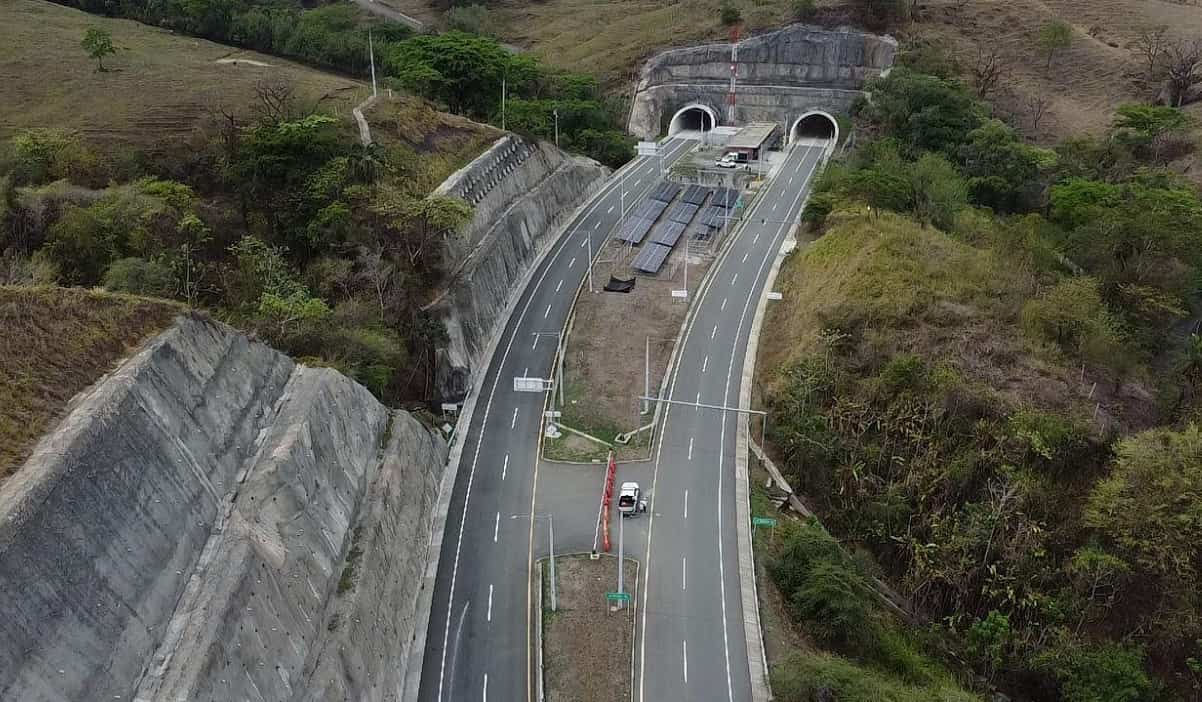 Home - Valora Analitik Conexión Pacífico Uno