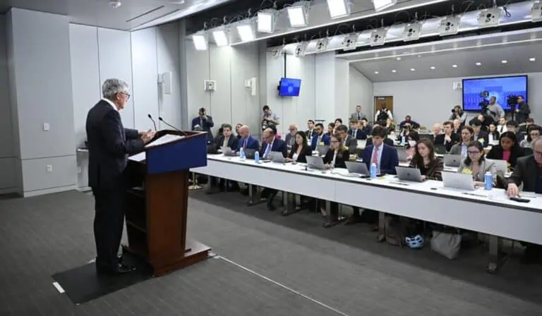 Jerome Powell FED