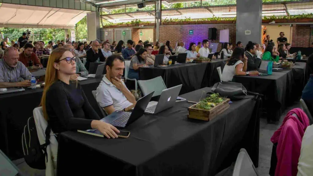 Eafit, Makaia y Microsoft impulsan SinergIA y la inteligencia artificial SinergIA Nodo EAFIT