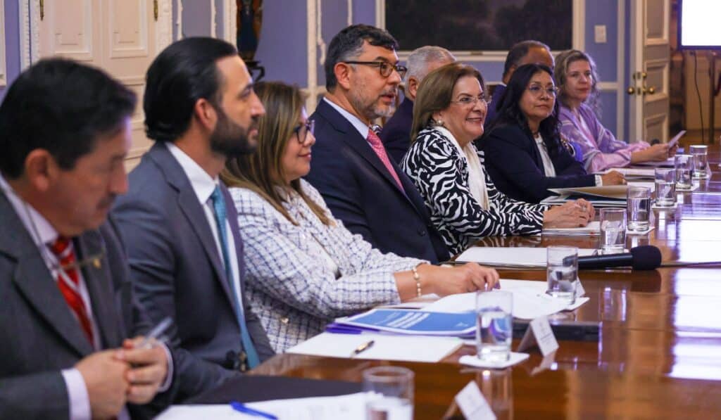 Reunión del presidente Gustavo Petro con los órganos de control de Colombia