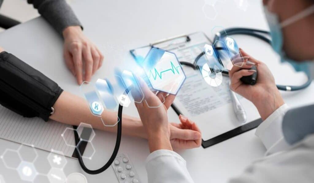 regímenes de salud en Colombia