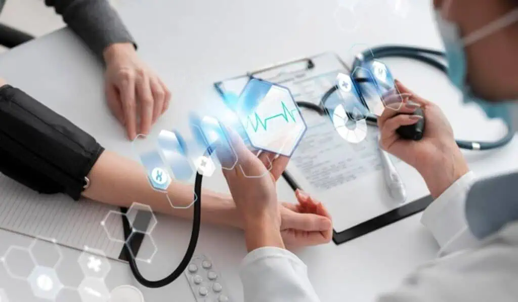 ¿Cómo impacta la reforma laboral a los médicos en Colombia?: El reto económico para hospitales y EPS Reforma laboral
