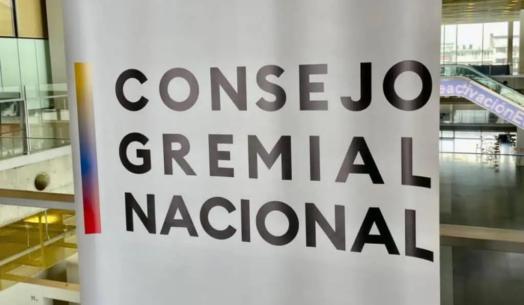 Consejo Gremial dice que apoyará debate de la reforma laboral en el Congreso Consejo Gremial Nacional habla de la reforma laboral