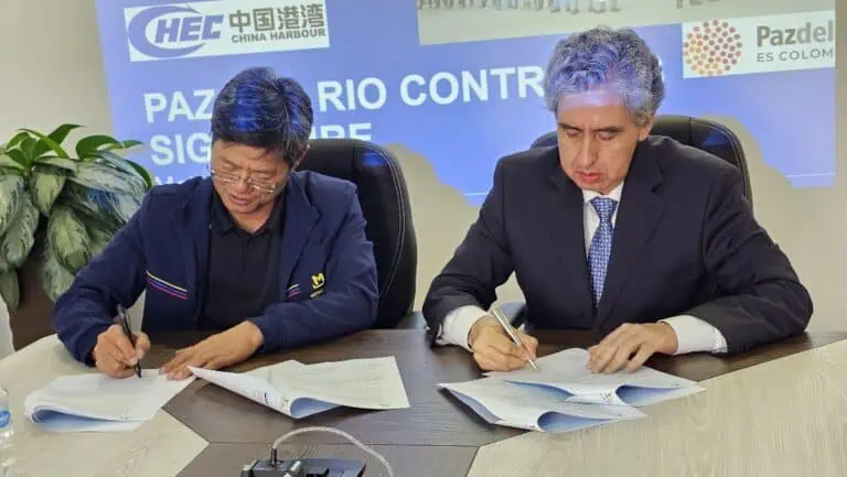 Firma de acuerdo entre Acerías Paz del Río y Metro de Bogotá