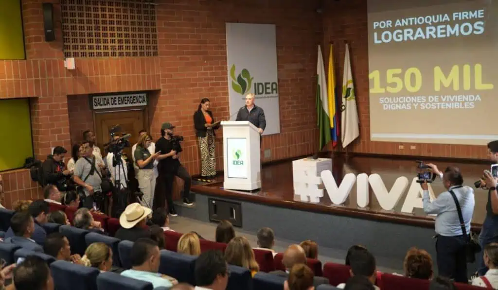 Antioquia le apunta a construir 50.000 viviendas y mejorar 100.000 más Vivienda en Antioquia