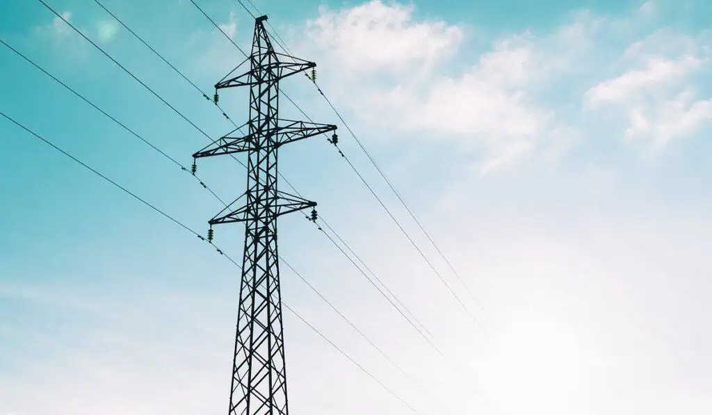 Gobierno Petro tomaría decisión con mercado en la bolsa energética: Habría importante reducción Subió capacidad de Colombia para generar energía en primer semestre de 2024