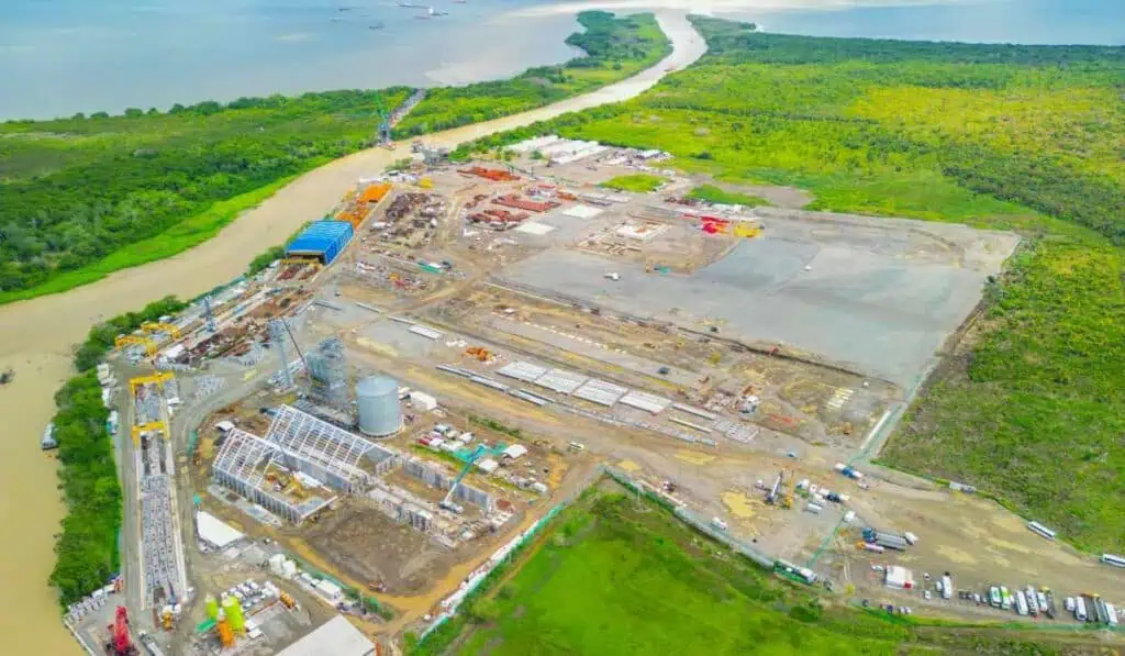Puerto Antioquia, en vilo por la suspensión de algunas obras por medidas ambientales Construcción de Puerto Antioquia en la plataforma continental