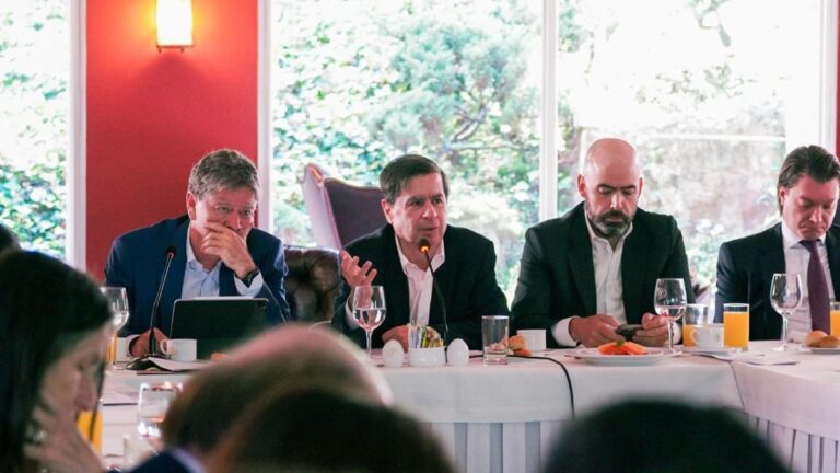 Reunión entre Consejo Gremial y ministro del Interiro