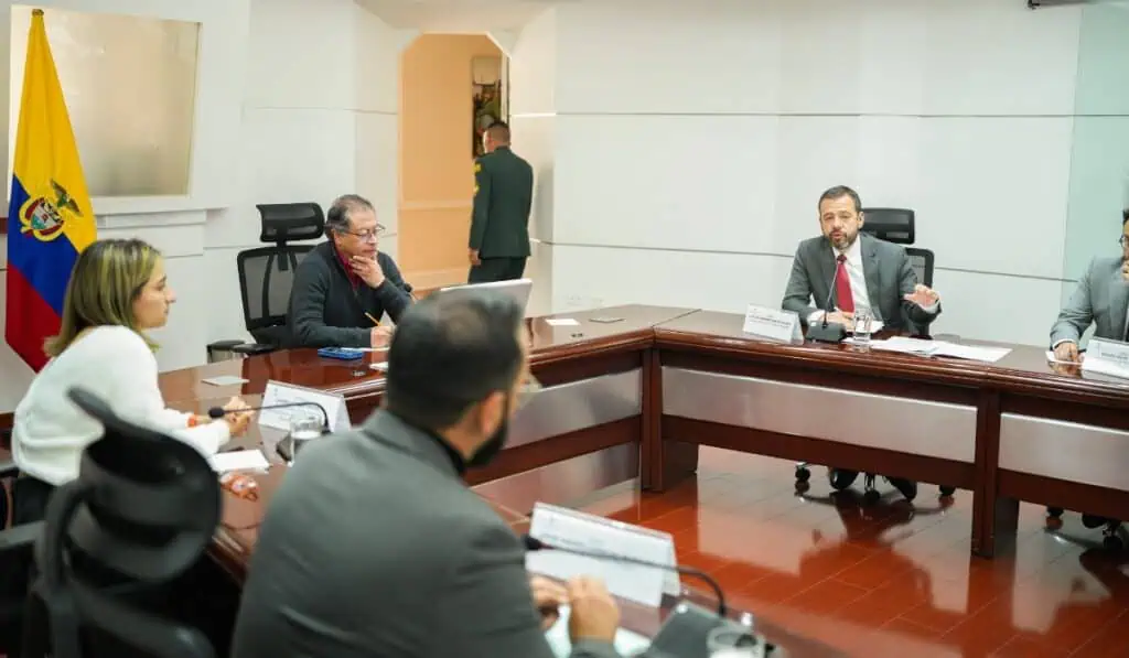 Transición energética y basuras: entre los puntos de conversación entre Petro y Galán Reunión entre presidente Gustavo Petro y alcalde de Bogotá, Carlos Fernando Galán