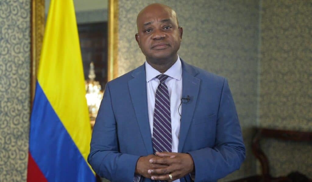Se confirma renuncia de Luis Gilberto Murillo como canciller de Colombia