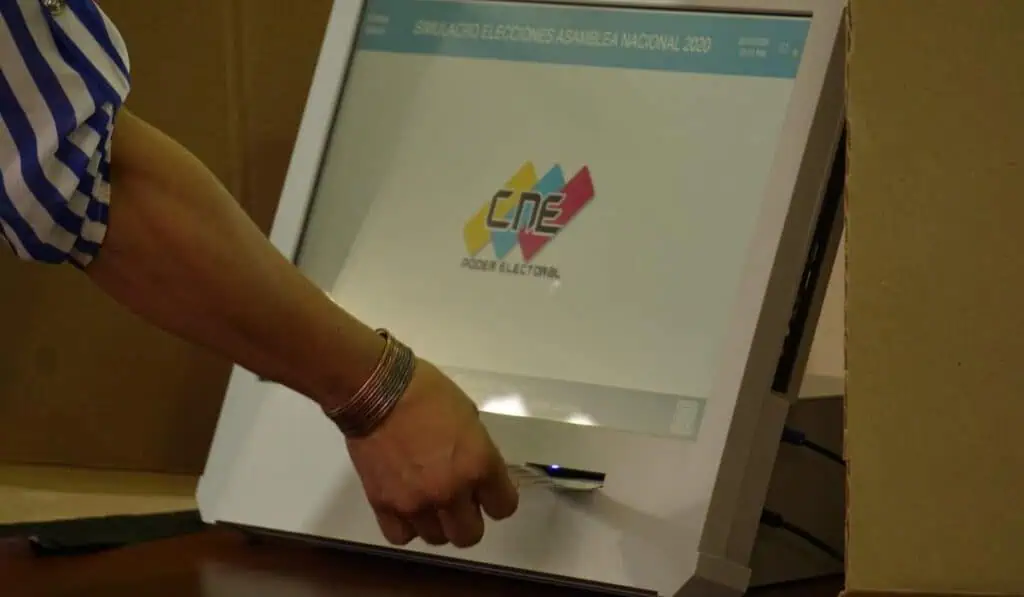 Colombia, Brasil y México piden reconteo de votos tras elecciones que dieron ganador a Maduro en Venezuela Elecciones en Venezuela