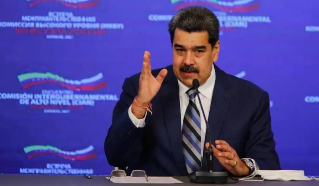 Venezuela declara conmoción exterior tras ataques de EE. UU. en Caracas Nicolás Maduro bloqueó acceso a X (antes Twitter) en Venezuela por 10 días