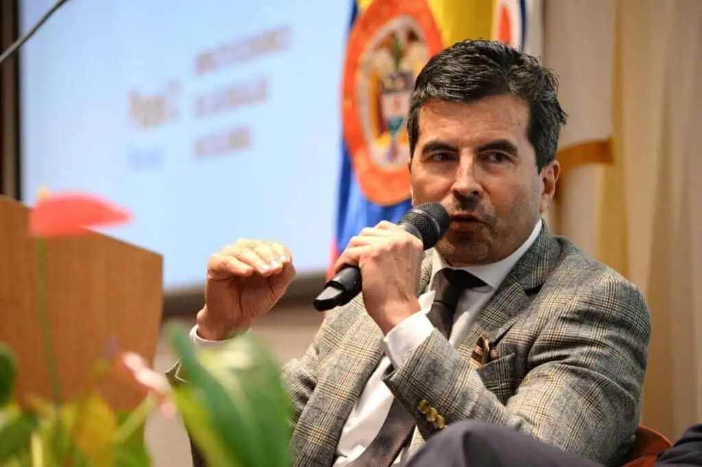 Aprobada la Liga B, el plan de la ANH para aumentar producción de petróleo en Colombia ANH propone potenciar el offshore colombiano con nuevas zonas francas en el mar Caribe