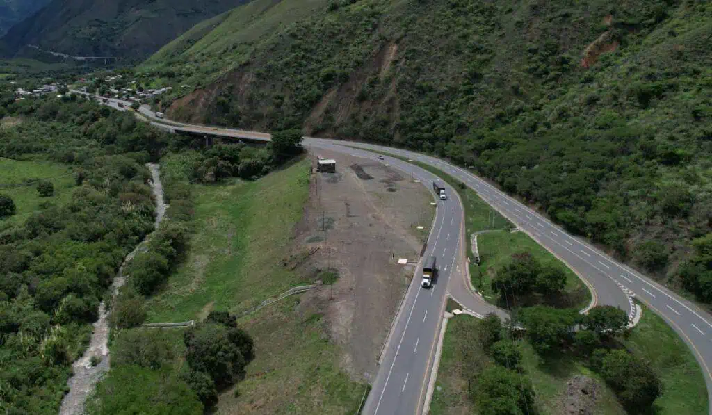 Así es la megavía de $5 billones en Valle del Cauca que ya inició construcción Vía 5G Buga Buenaventura