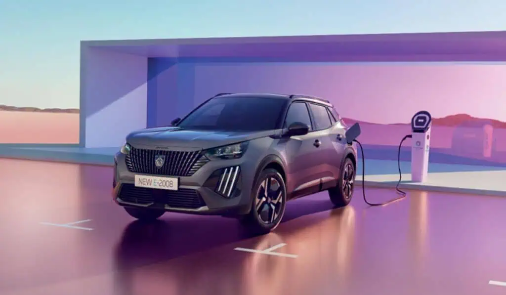 Peugeot presenta su nueva camioneta E-2008: es 100 % eléctrica Camioneta Peugeot E-2008