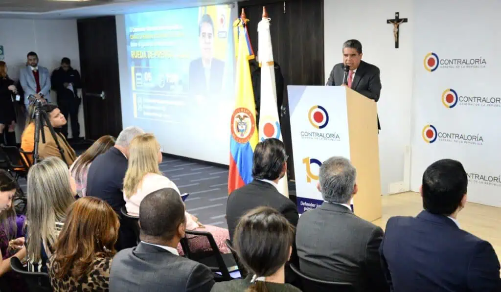 Contraloría prende alarmas por baja ejecución de la UNGRD para enfrentar el fenómeno de La Niña Contralor general, Carlos Hernán Rodríguez