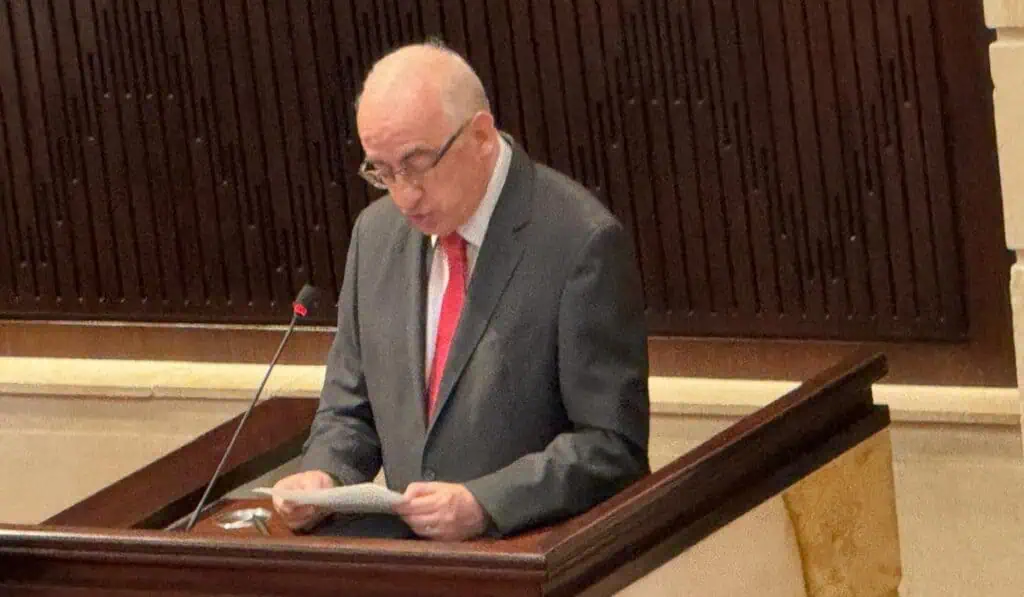 Banco de la República advierte riesgos de recaudo para financiar presupuesto de 2025 Villar habla de los precios de los combustibles en Colombia
