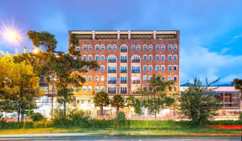 SuperSociedades confirma acuerdo de reorganización de hoteles Dann Hotel Dann Carlton Bogotá