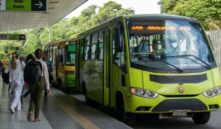 Precio del transporte público en Colombia