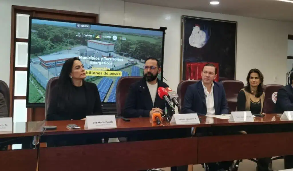 Gobierno Petro abre línea de crédito por $1,6 billones para impulsar municipios energéticos Omar Andrés Camacho, ministro de Minas y Energía de Colombia