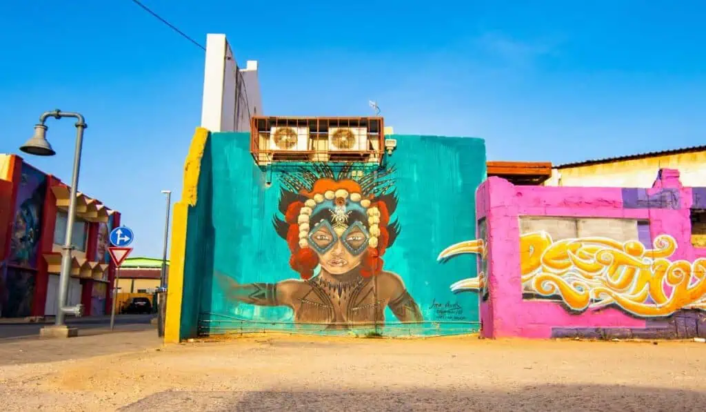 El Efecto Aruba: ¿por qué los colombianos prefieren esta isla como su favorita en el Caribe? Murales en San Nicolás (Aruba)