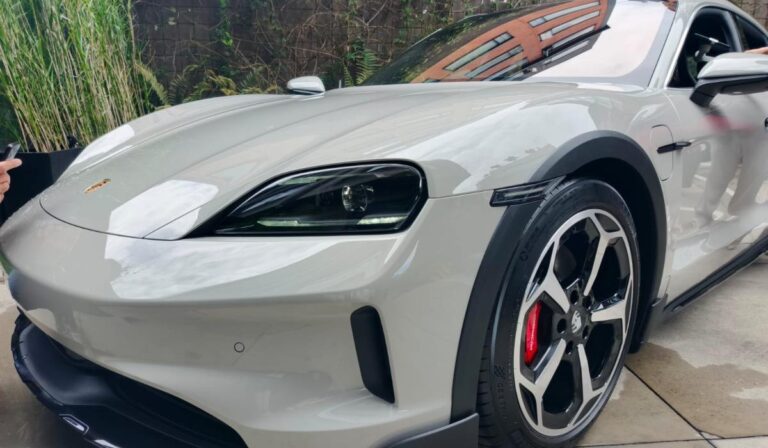 Porsche Taycan