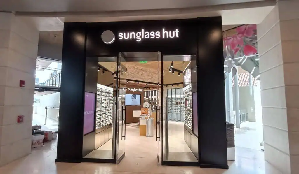 Sunglass Hut abre nueva tienda en Colombia, completando 13 sedes y 25 kioskos Tienda Sunglass Hut