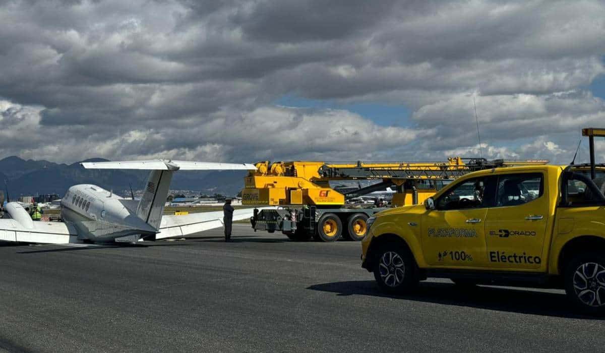 ¿Por qué hay retrasos en el Aeropuerto El Dorado?: Esto es lo que pasa