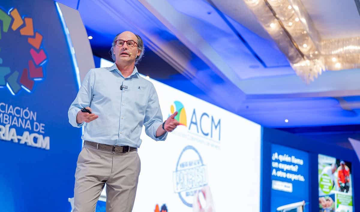Home - Valora Analitik Juan Camilo Nariño, presidente de ACM, expresó que incentivos al sector harían cambiar el rumbo a finales de 2026
