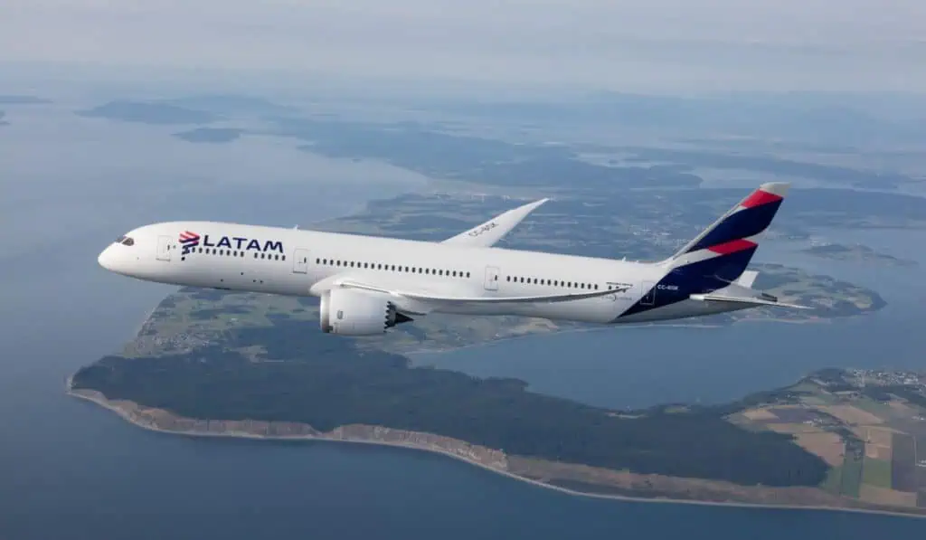 Latam logra refinanciamiento de deuda y prevé ahorro de caja por US$83 millones al año Latam Airlines