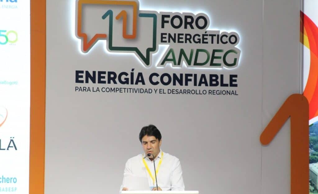 Falta de quórum en la CREG genera fuga de inversión de $3 billones por incertidumbre: Andeg