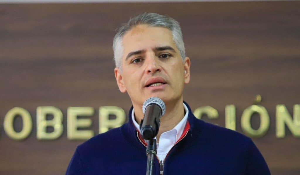 Andrés Julián Rendón, gobernador de Antioquia, en una rueda de prensa