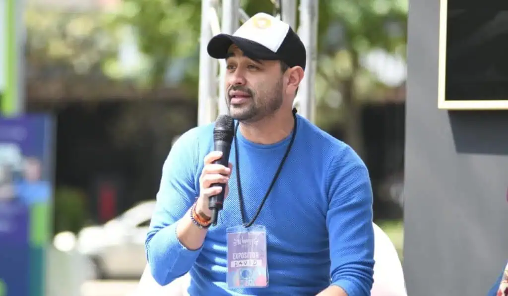 Conozca al colombiano que creó la primera universidad de IA en América Latina David Rodríguez, el colombiano que creó la primera Universidad de Inteligencia Artificial para emprendedores en América Latina