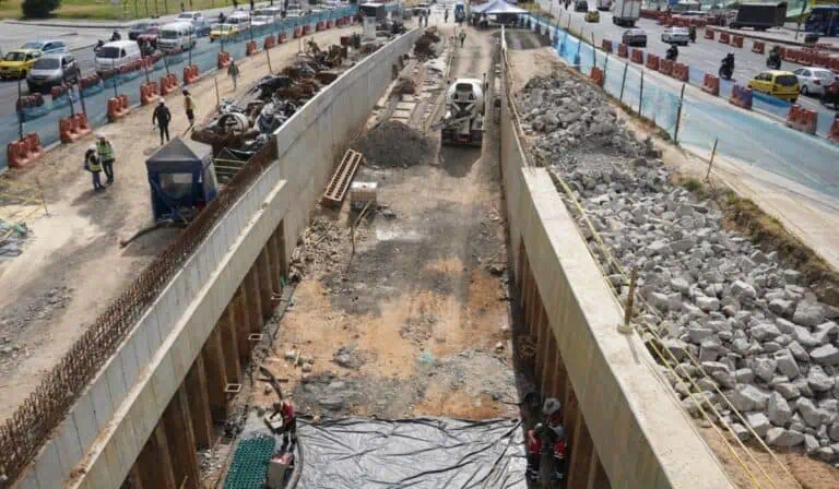 Deprimido de la Avenida 68