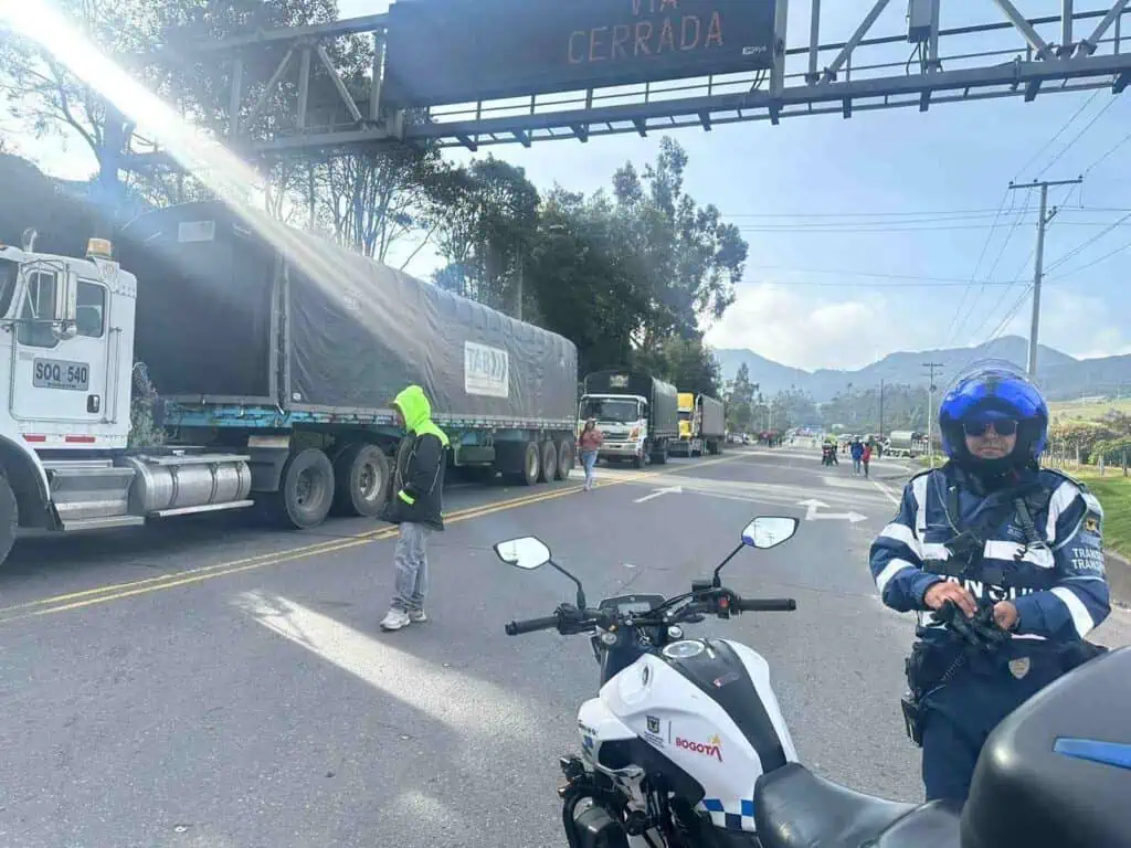 Estos son los puntos críticos por el paro de camioneros en Bogotá Hay fuertes afectaciones por el paro de camioneros en Bogotá