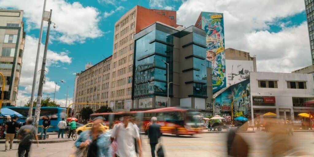 La estrategia de la empresa Renobo para recuperar el Centro de Bogotá