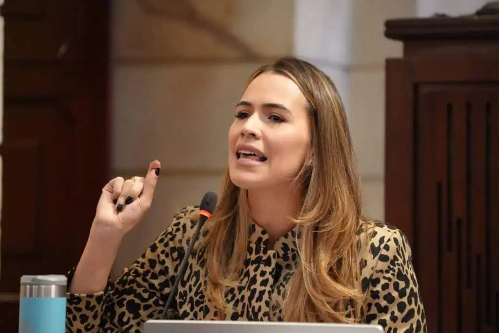 Reforma laboral de Gobierno Petro avanza con aprobación de informe de ponencia María Fernanda Carrascal
