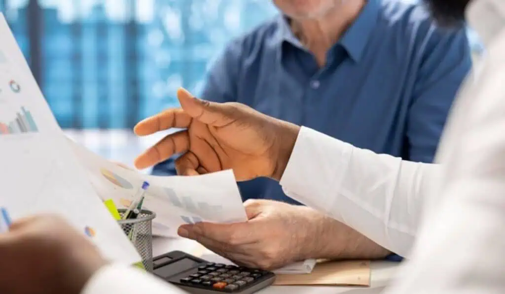 Mejora salarial importante para trabajadores independientes, a punto de caerse: Se vienen días clave Trabajadores independientes