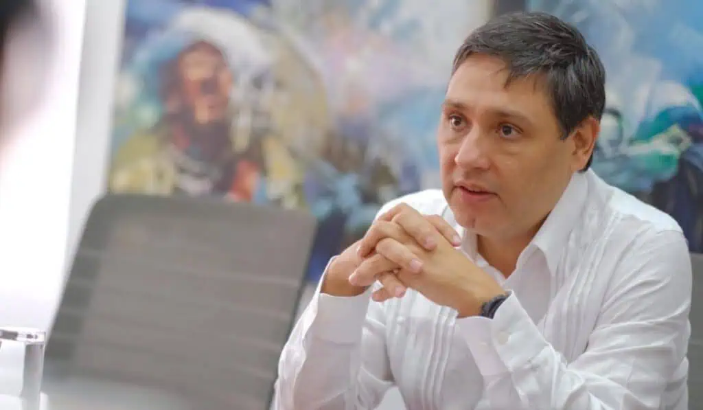 Entrevista | MinTIC de Colombia advierte retos por baja rentabilidad para empresas de telefonía celular MinTIC
