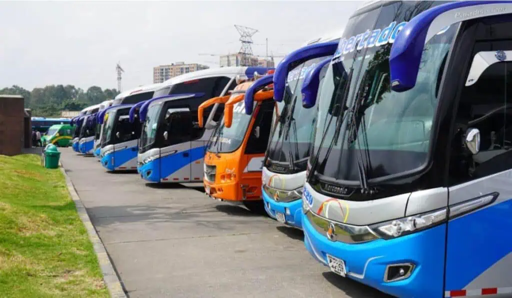 Así operarán las distintas terminales de Bogotá para movilizar a 205.000 pasajeros este puente festivo Terminal de Transporte de Bogotá retoma venta de tiquetes.
