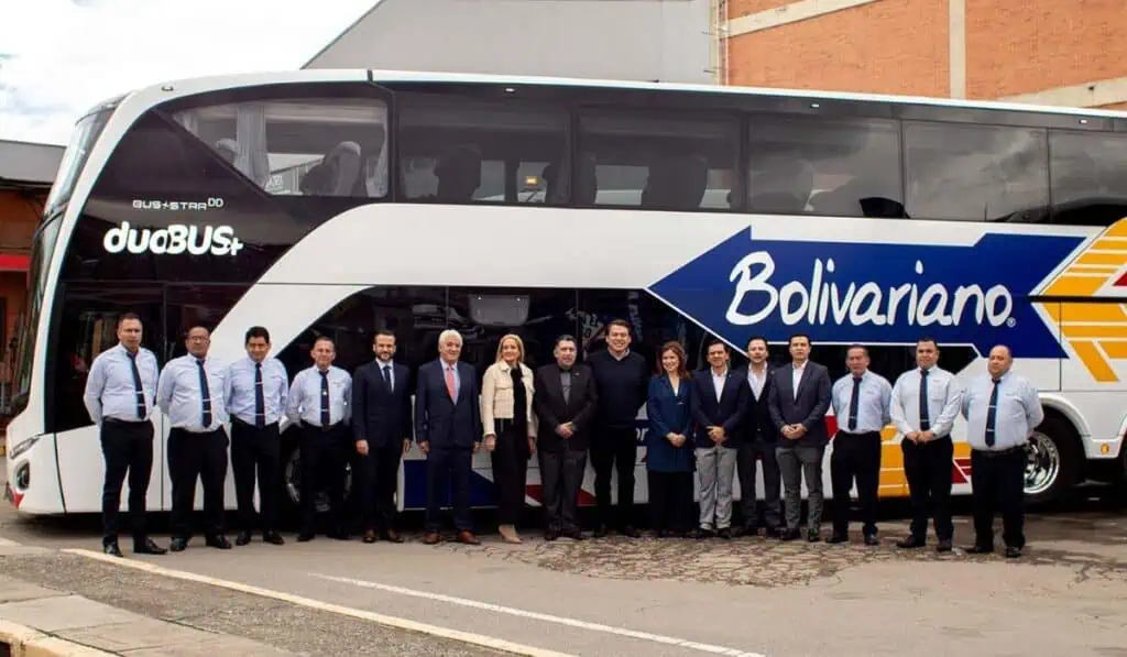 Tras invertir $25.000 millones, Scania pone en el mercado colombianos buses menos contaminantes Scania nuevos buses en Colombia